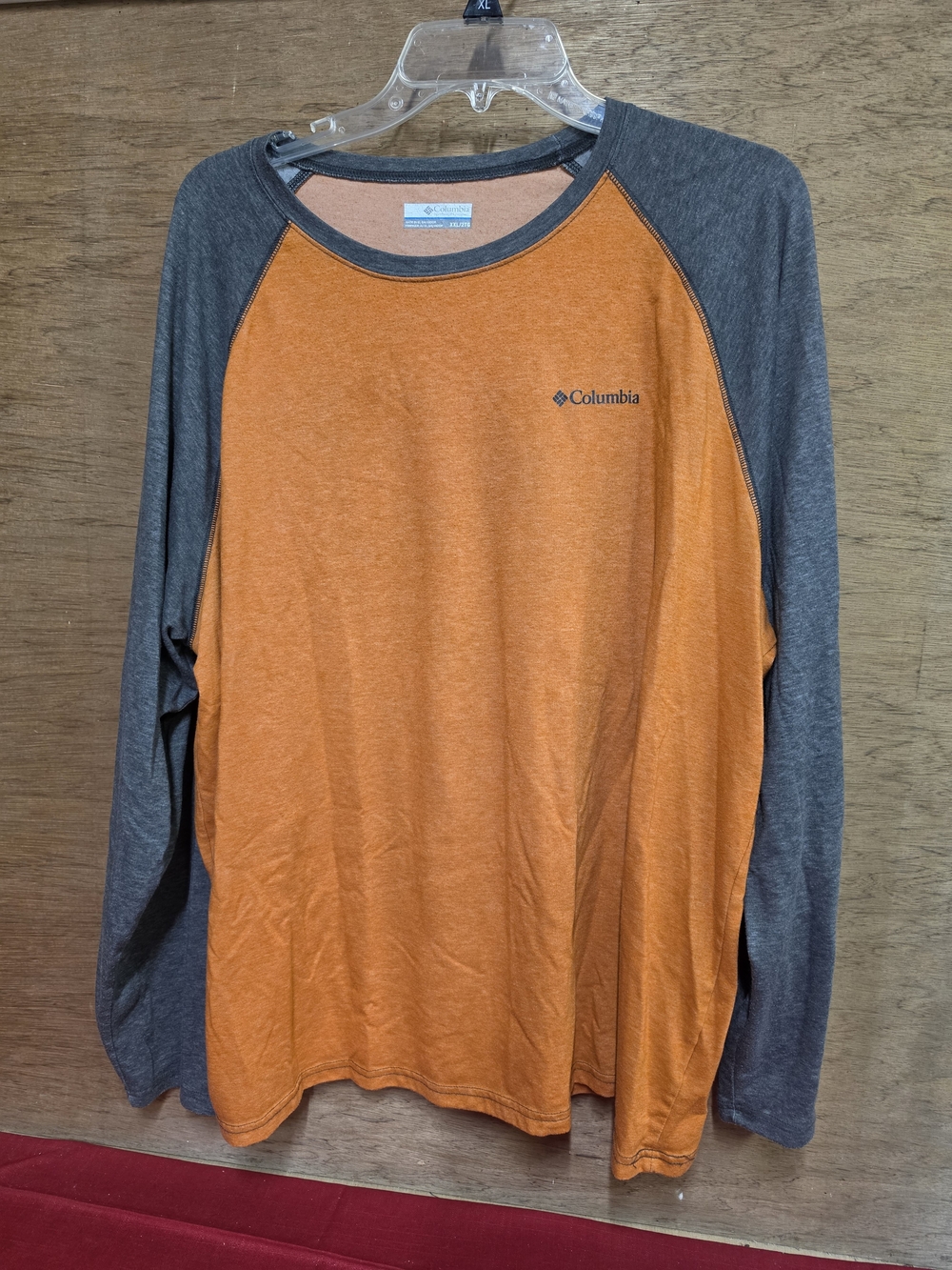 Columbia Men’s Orange and Gray Long Sleeve Raglan Shirt XXL